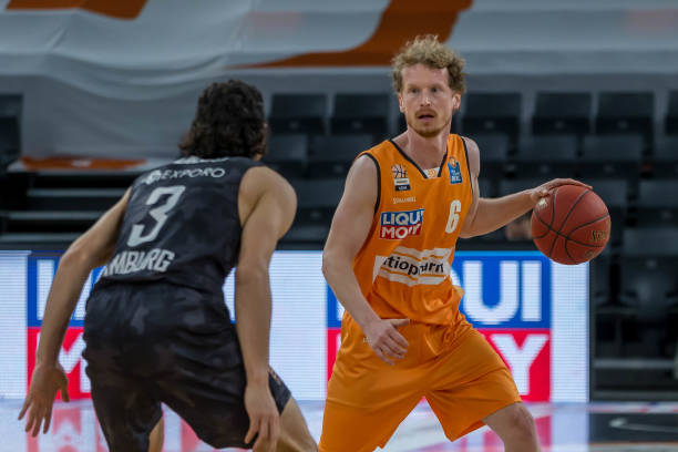 间虽有所增 间虽有所增