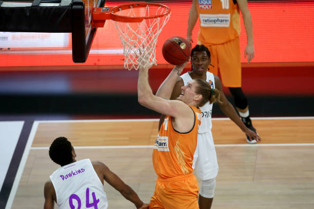 胜利的喜悦 胜利的喜悦